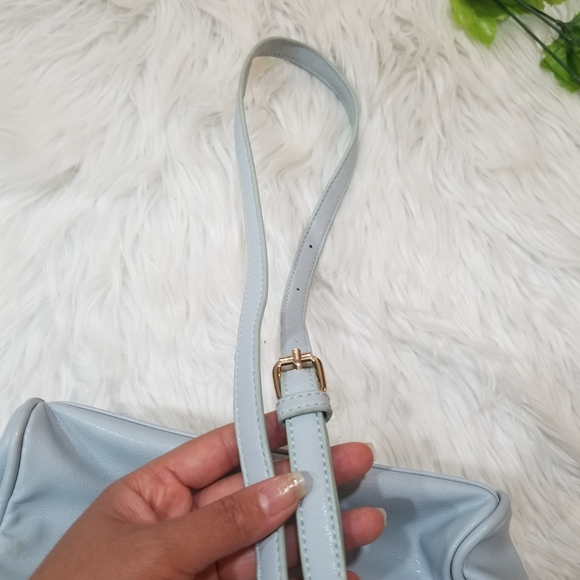 ALDO Crossbody Bag Color Baby Blue Adjustable Straps And Gold Hardware. - Picture 16 of 17
